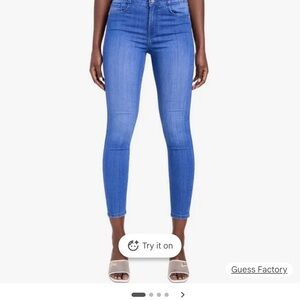 Guess Women's Vibrant Blue Ankle Jeans BRAND NEW W/TAGS